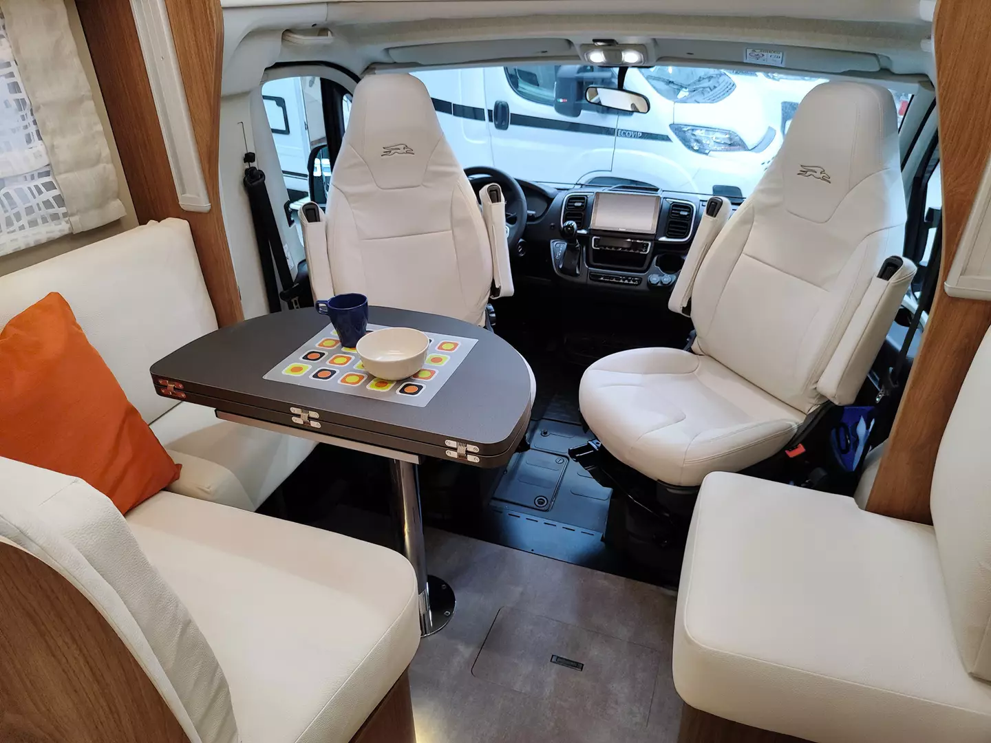 Laika Ecovip L 2009 - dinette