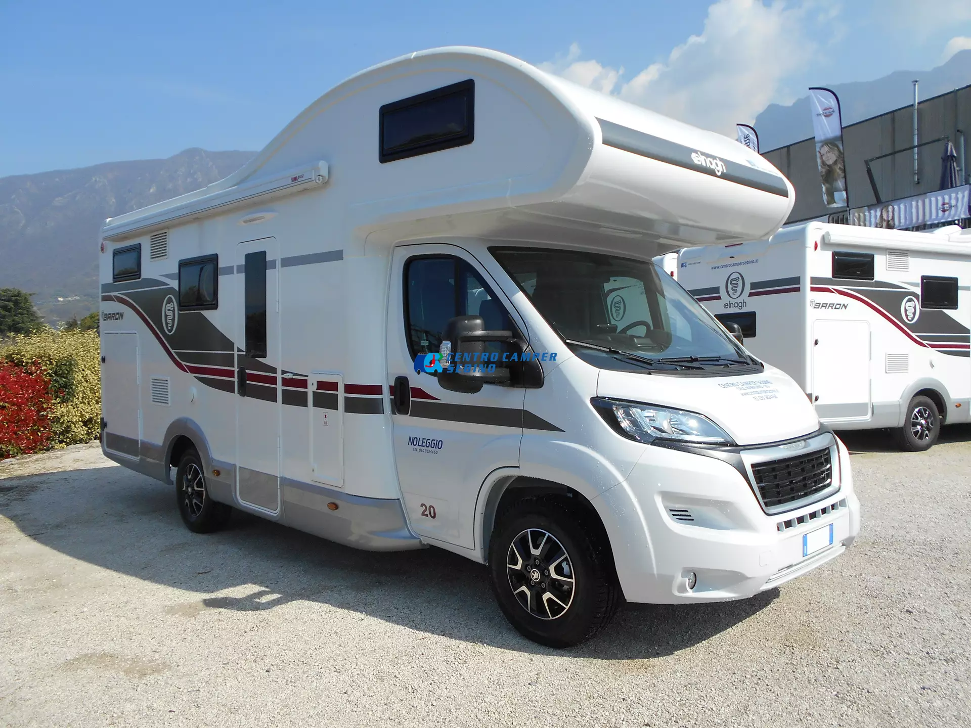 Elnagh Baron 20 8 posti letto e 6 posti viaggio omologati