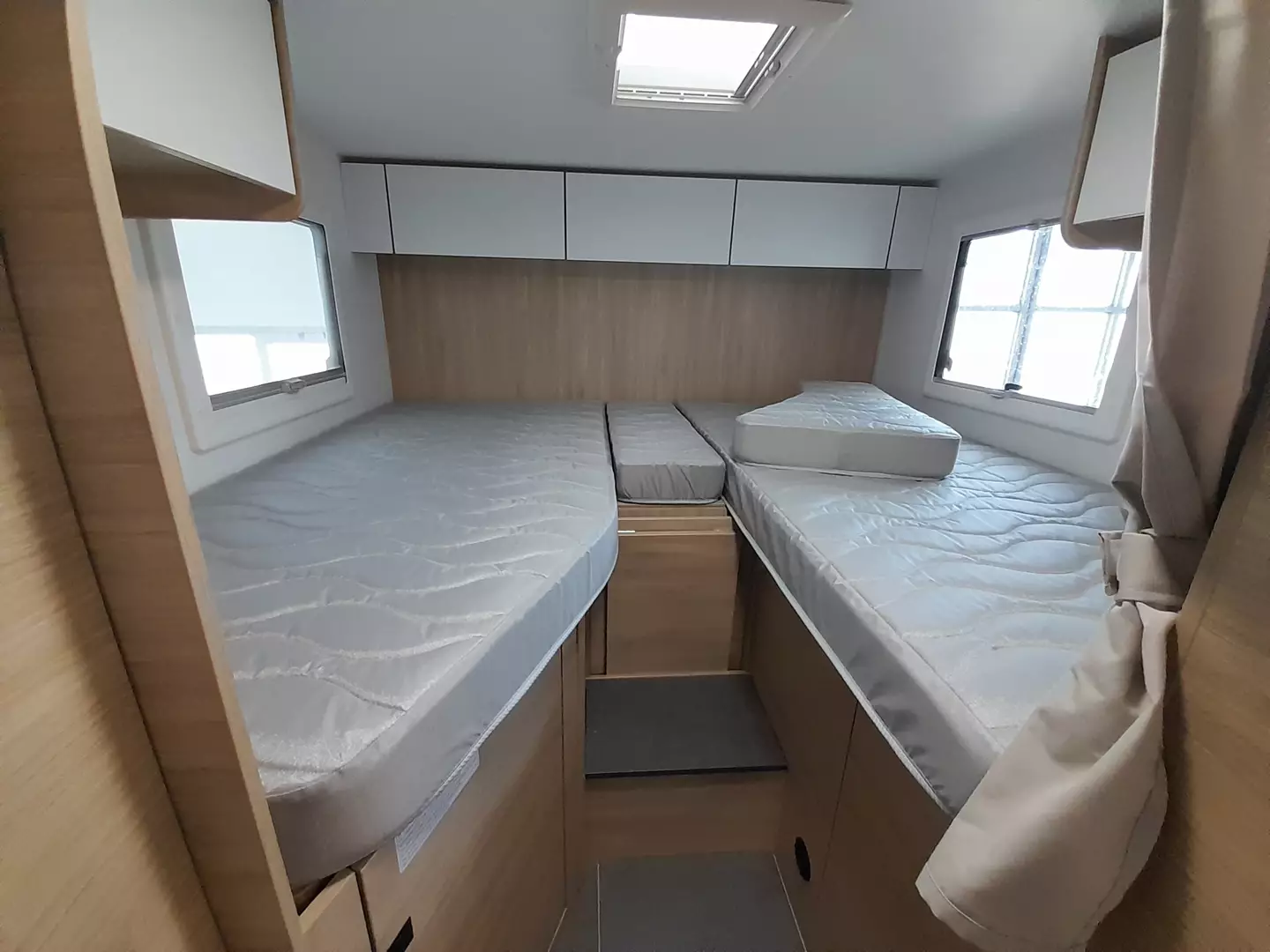 C727 14