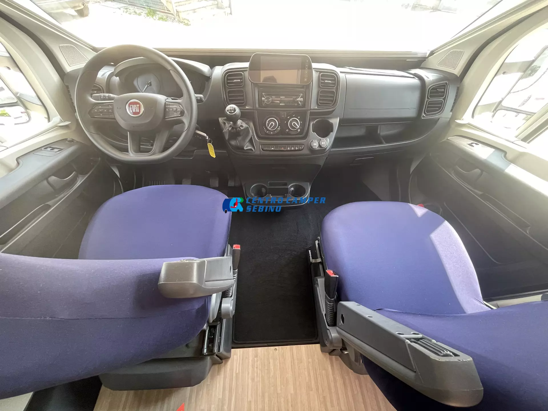 Elnagh Baron 20 cabina guida fiat