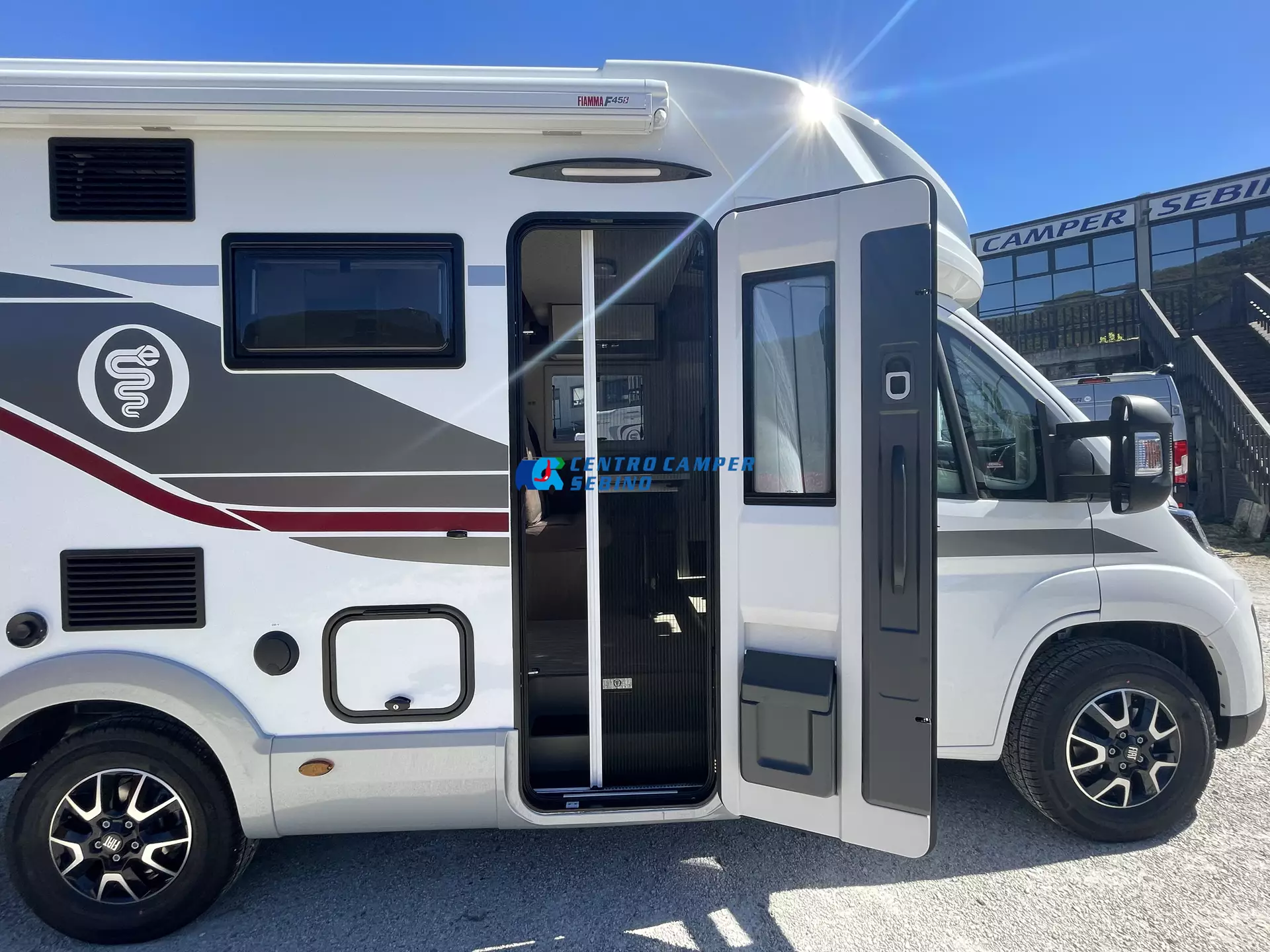 Elnagh Baron 531 zanzariera scorrevole porta ingresso