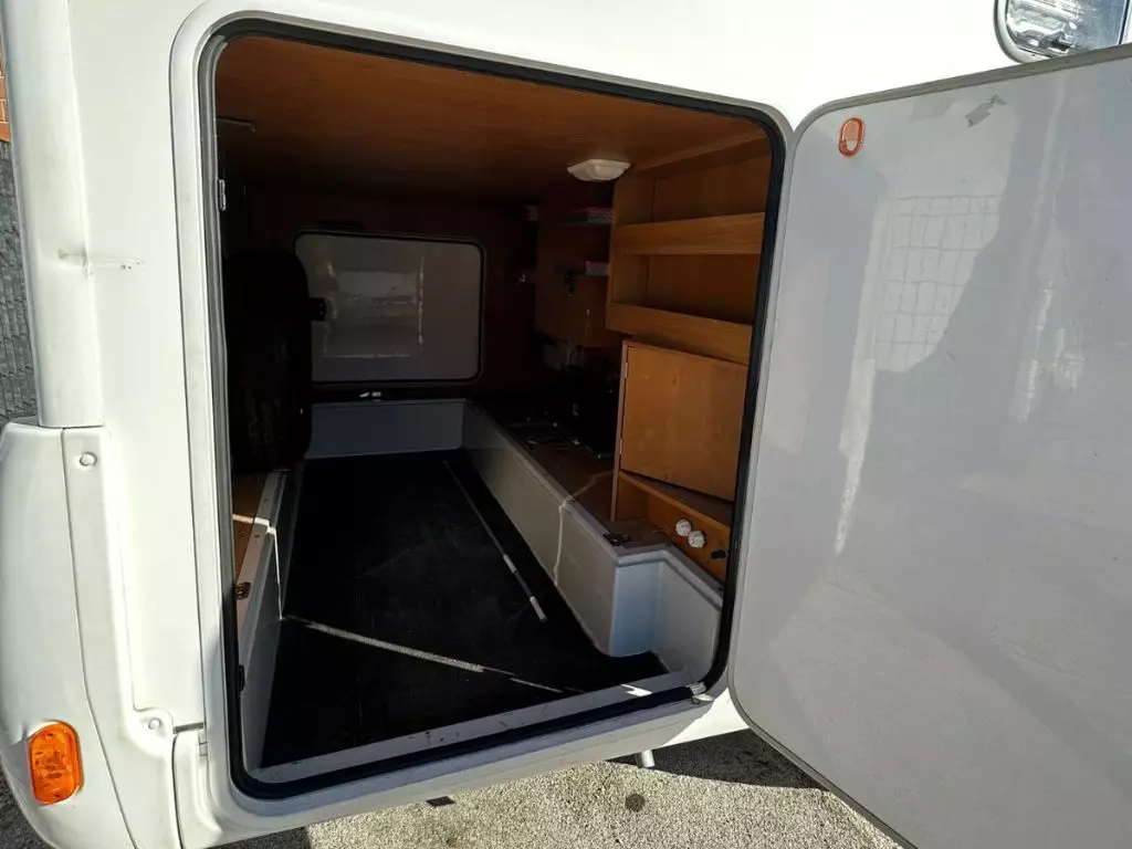 portellone garage