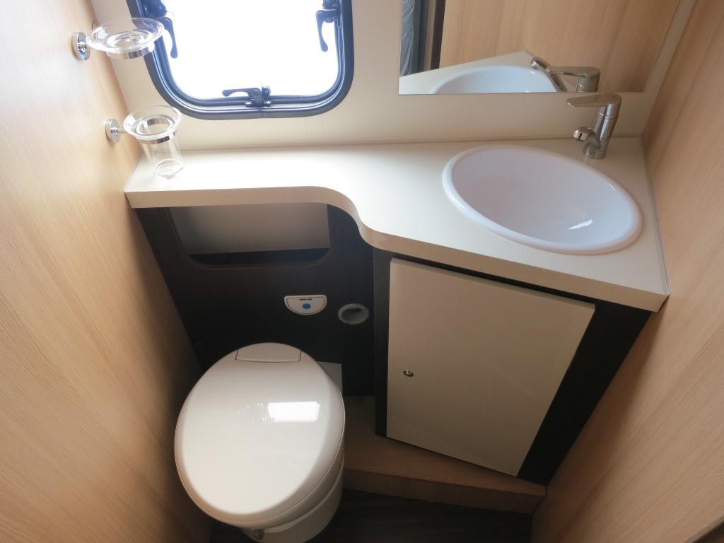 MC4 273 (Premium)