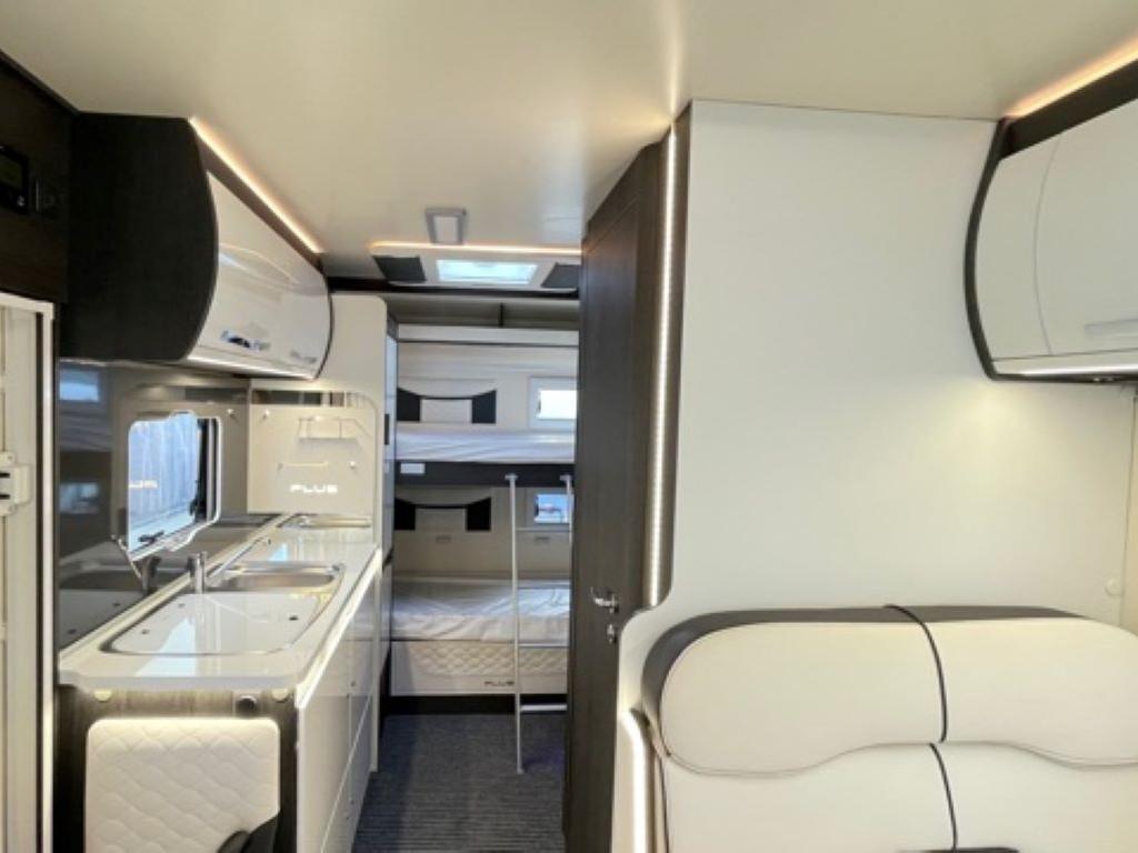 Magis 77 M