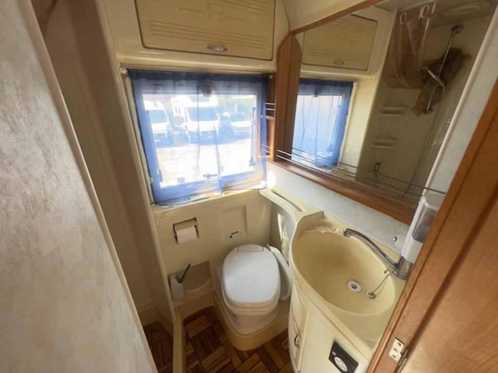 Camper mansardato - SUPERBRIG 678