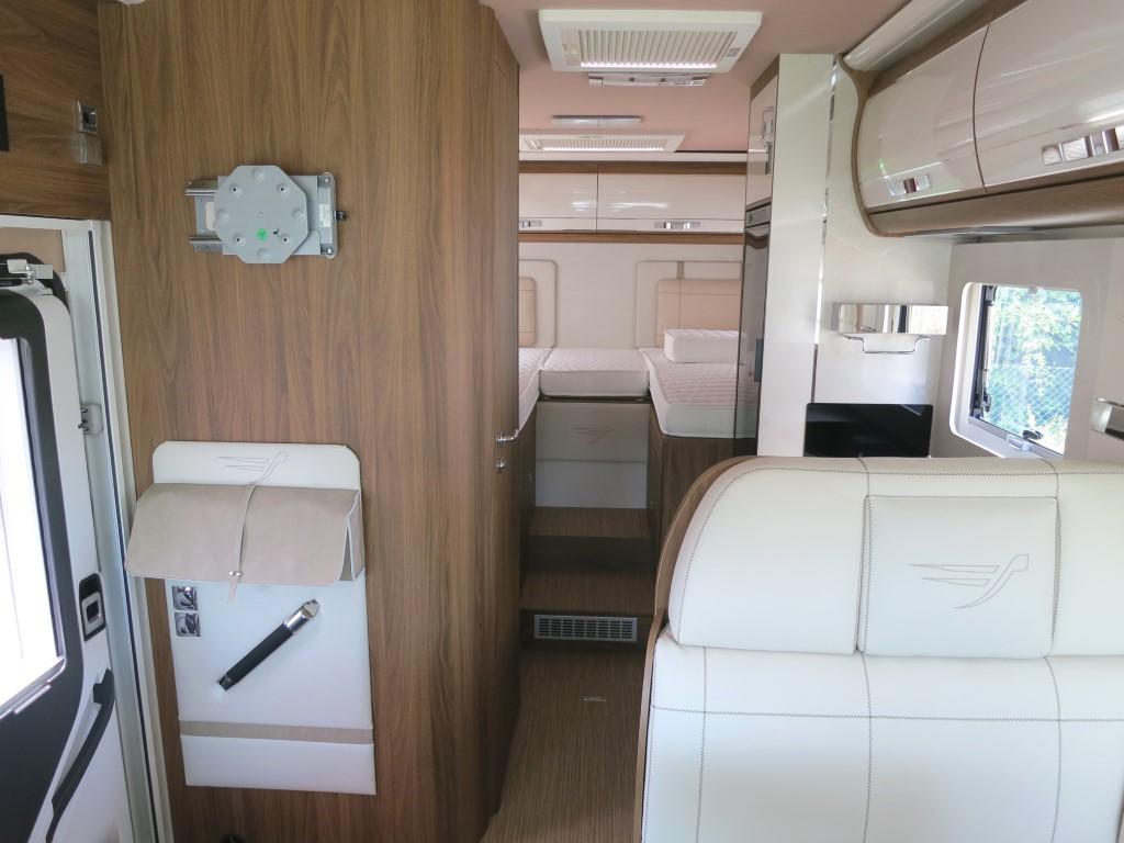 H699 GLG (Premium)