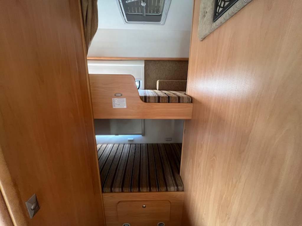 Camper mansardato - Genesis 43