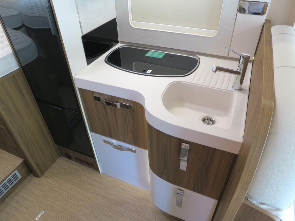 H699 GLG (Premium)