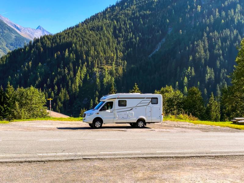 Come noleggiare un camper dai professionisti di  Assocamp Rent