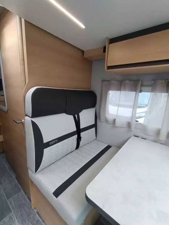 Seduta dinette